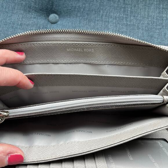 Michael Kors Large Pebbled Leather Continental Wallet - Light Gray - Picture 6 of 11